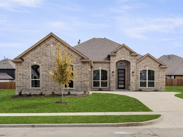 218 Tradd St, Red Oak, TX 75154