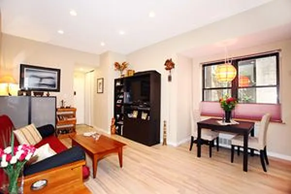 Sold by Douglas Elliman | media 11