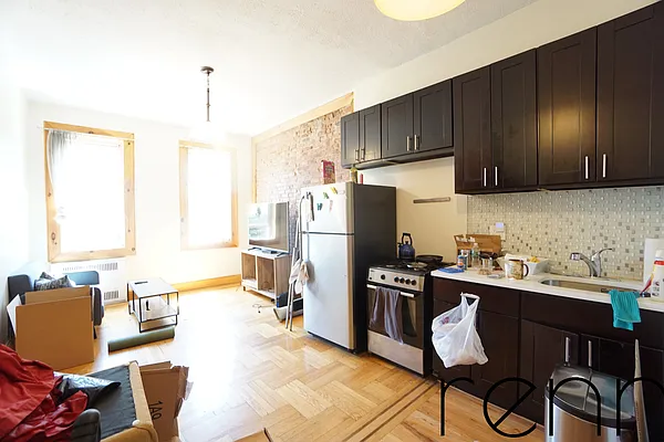 Rented by Rennit Inc. | media 1
