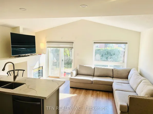 5846 Delle Donne Dr, Mississauga, ON L5M 6R8