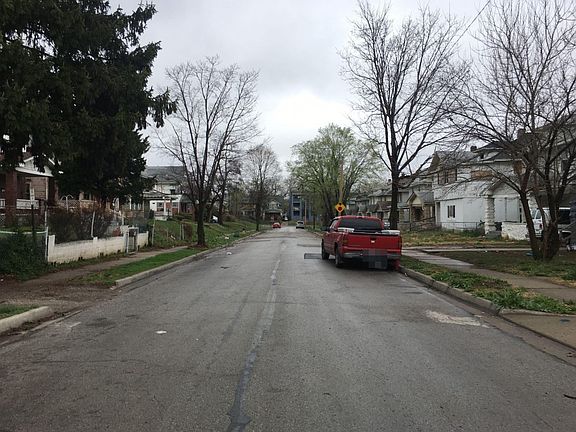 4th image of 3238 College Ave