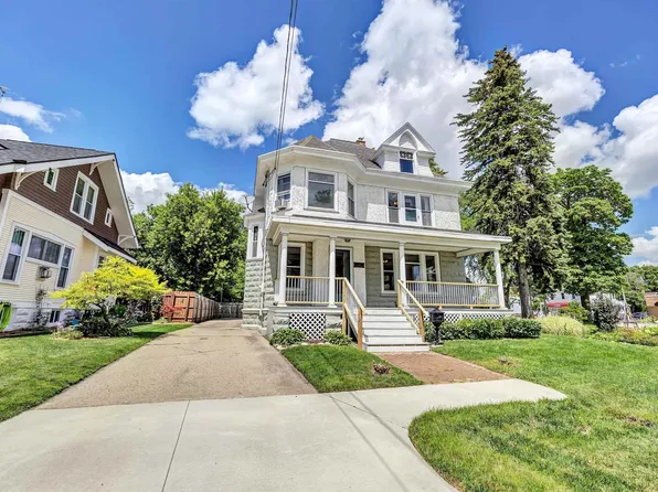 114 W Pacific St, Appleton, WI 54911