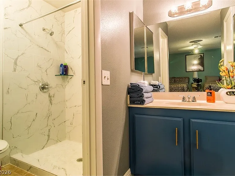 1812 Niblick Cir — Photo 11
