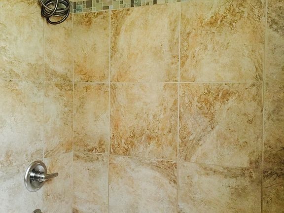 5th image of 1108 Redondo Dr