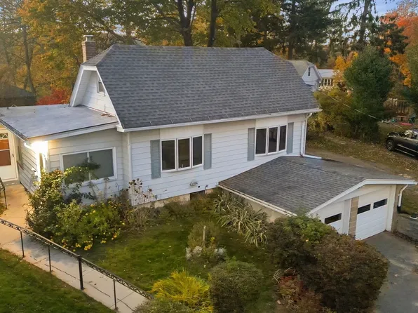 153 Copperfield Rd, Worcester, MA 01602