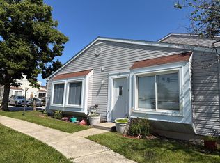 4491 Provincetown Dr, Country Club Hills, IL 60478