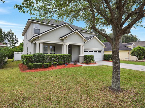 3rd image of 13703 Devan Lee Dr E