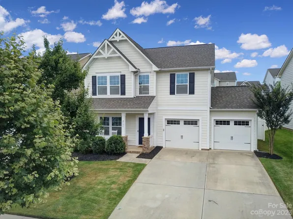 2131 Atwell Glen Ln, Pineville, NC 28134