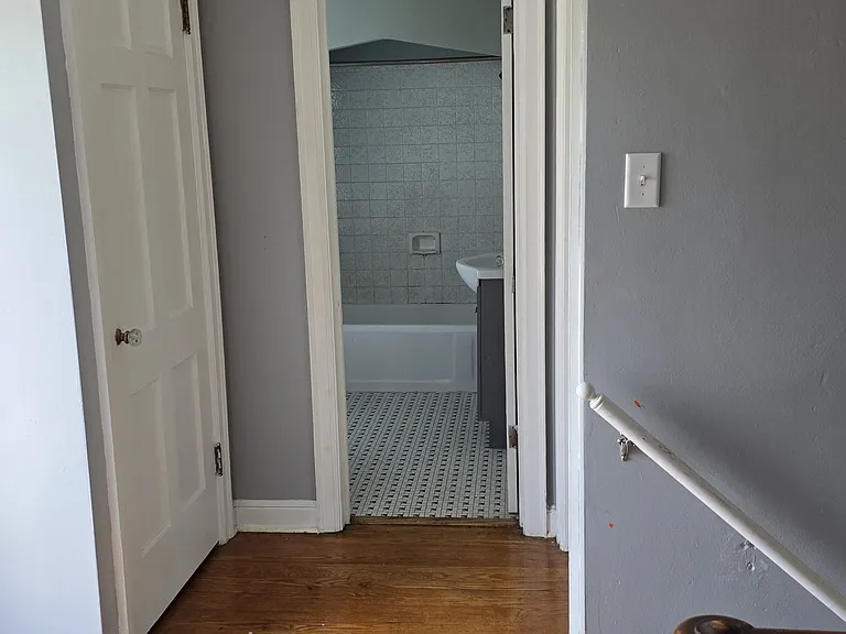 5572 N Bethmaur Ln — Photo 33
