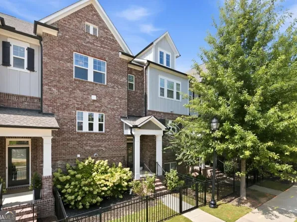2756 Bell Dr SE, Smyrna, GA 30080