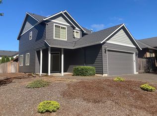 18431 Meadow Ave, Sandy, OR 97055