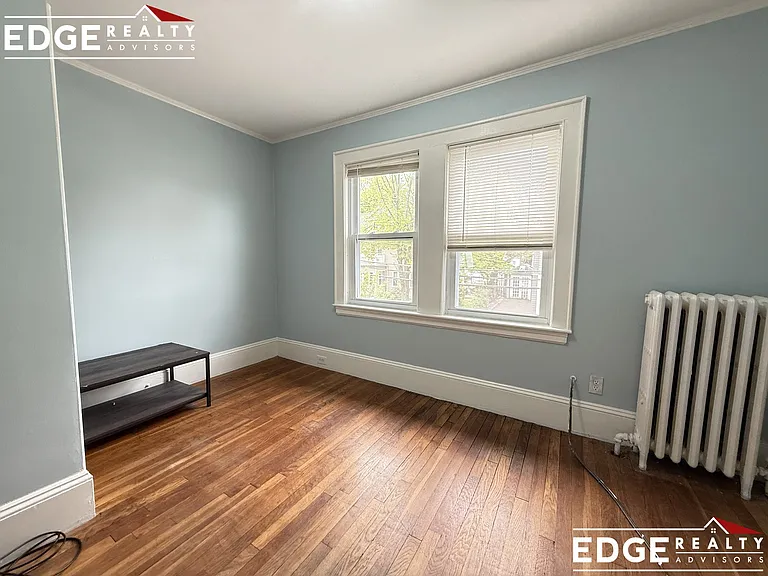 25 Embassy Rd — Photo 6