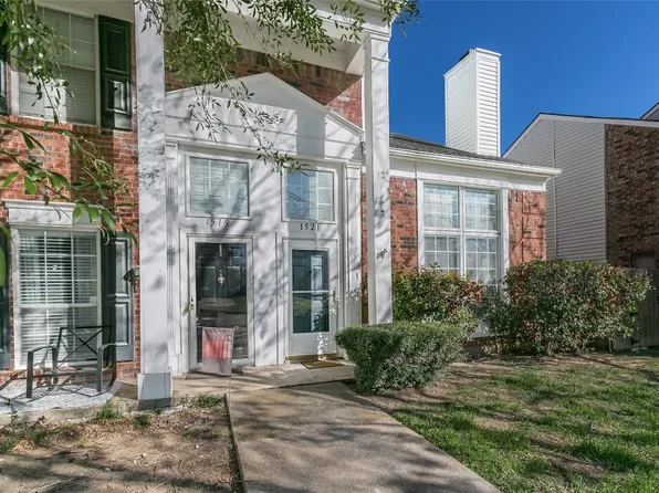 1521 Creek Bank Ln, Arlington, TX 76014