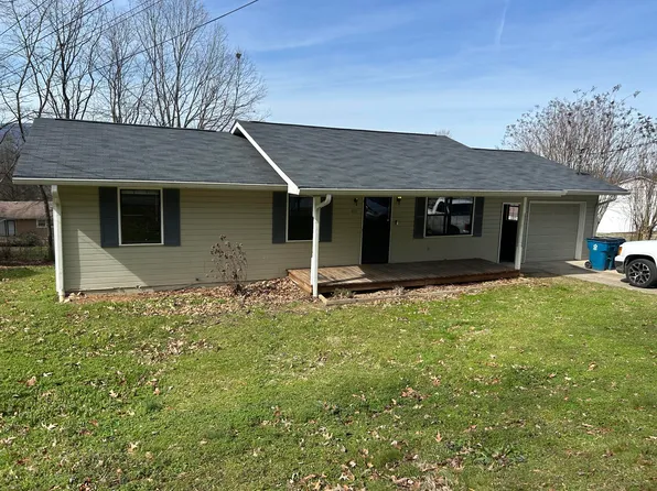 403 Missionary Ave, Rossville, GA 30741