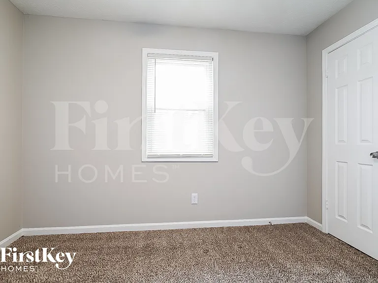 2592 Chippewa Ct — Photo 13