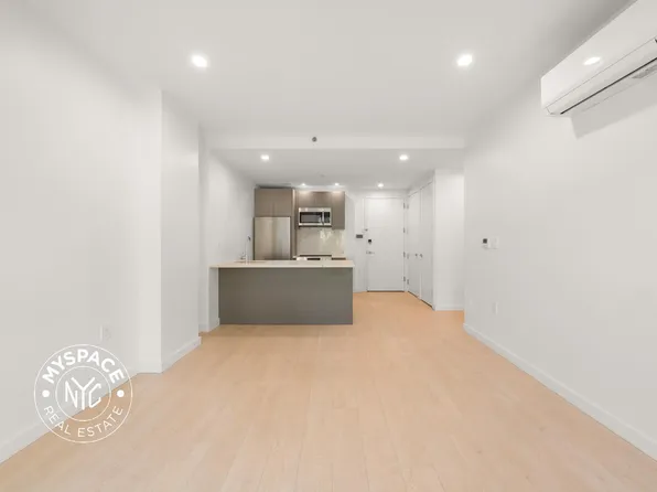 1499 Bedford Avenue image 4 of 46