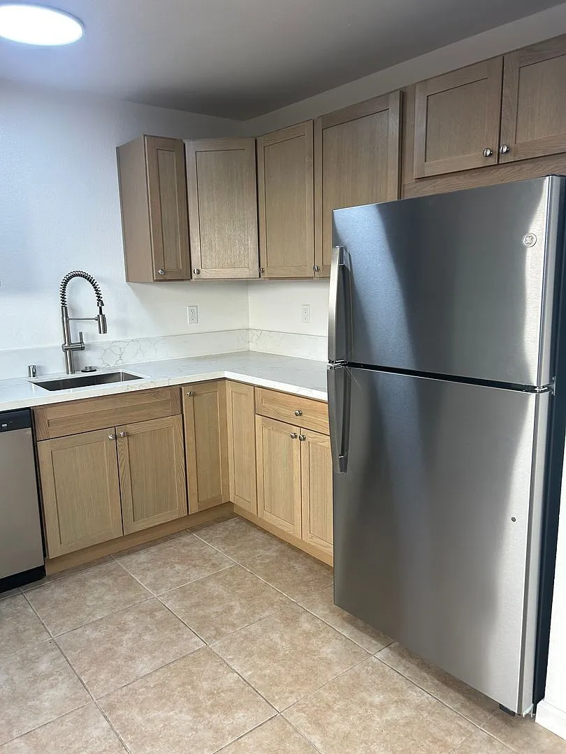 10026 River Street — Photo 2