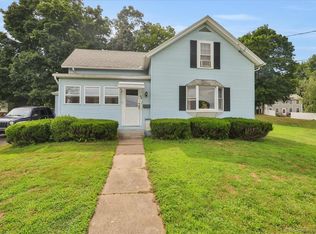 64 N School St, Manchester, CT 06042