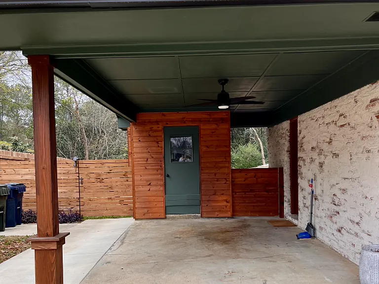 1015 Flowers Ave — Photo 2