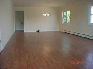 10 Paradise Blvd, Toms River, NJ 08757