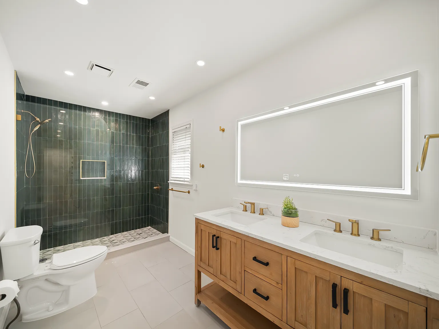4506 Reva Way NE — Photo 4
