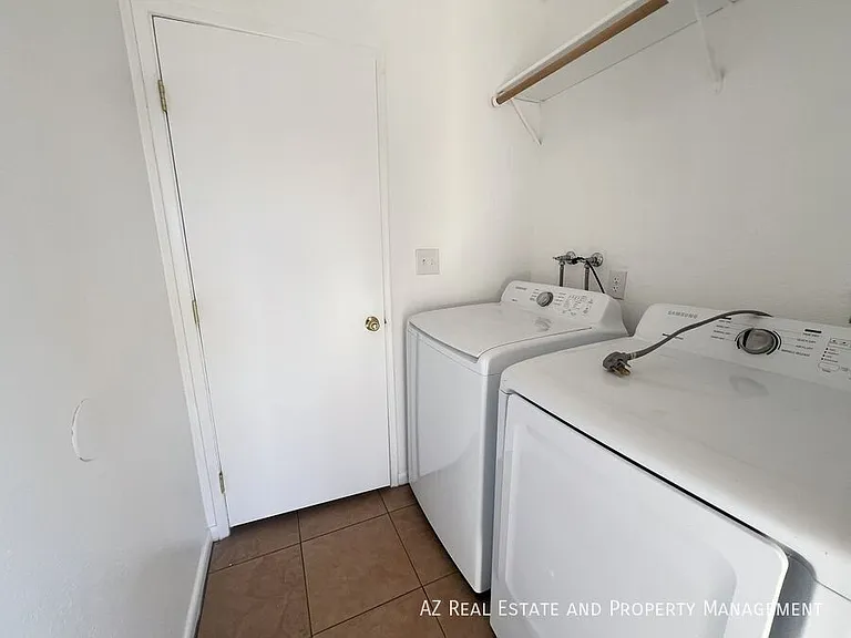 6421 W Carol Ave — Photo 16