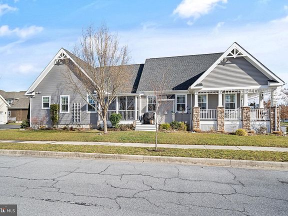 2nd image of 201 Mill Pond Ave