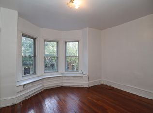 422 S 45th St, Philadelphia, PA 19104