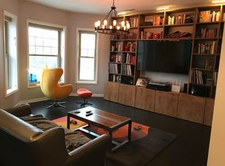 2443 N Kedzie Blvd APT 3, Chicago, IL 60647