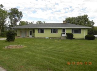 9765 Bell Rd, Clarksville, MI 48815