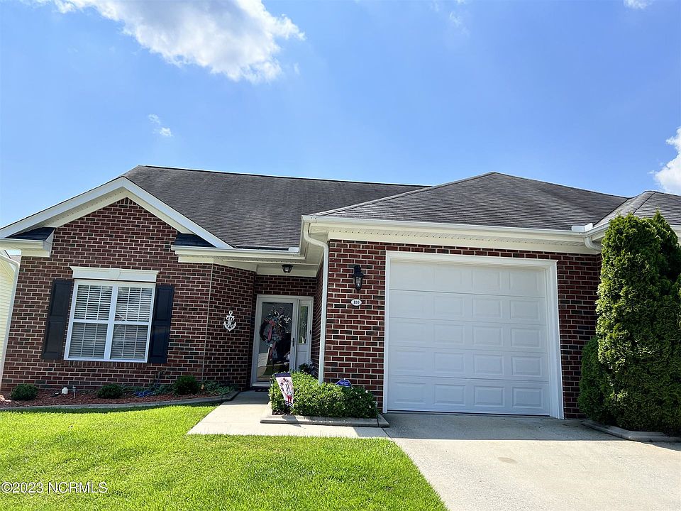 1st image of 110 Oxford Dr