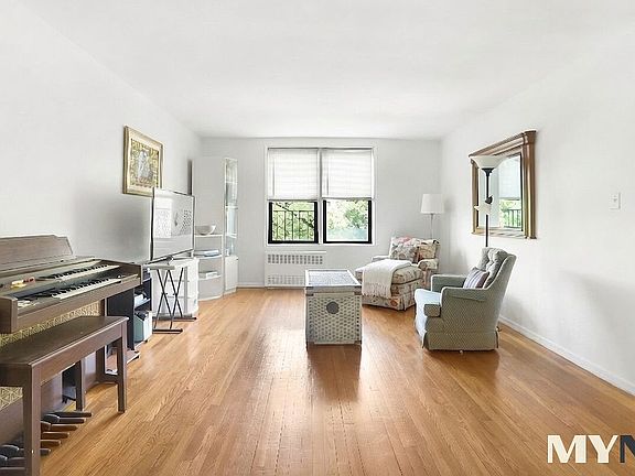 3rd image of 488 Ocean Pkwy APT 3B