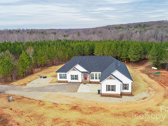 4th image of 150 Belk Estate Dr
