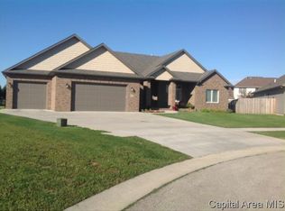 2013 Providence Ln, Springfield, IL 62711