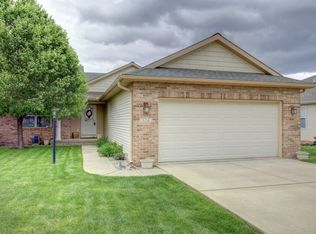 624 Sedgegrass Dr, Champaign, IL