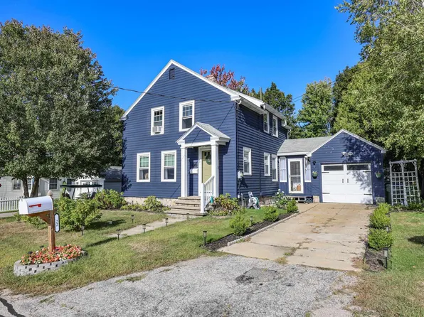 22 Crawford Street, Manchester, NH 03109