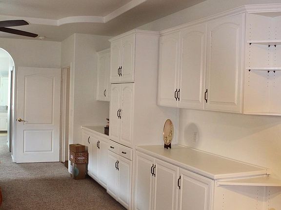 4th image of 2301 SE Cottonwood Cir