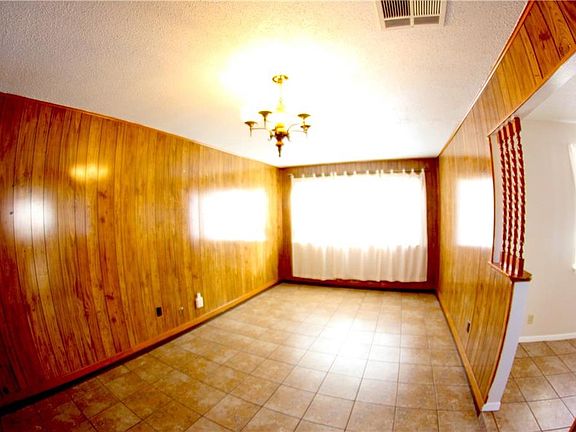 5th image of 2813 McKinley Ave