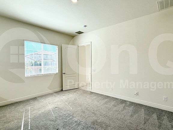 5th image of 1455 E Lexington Ave