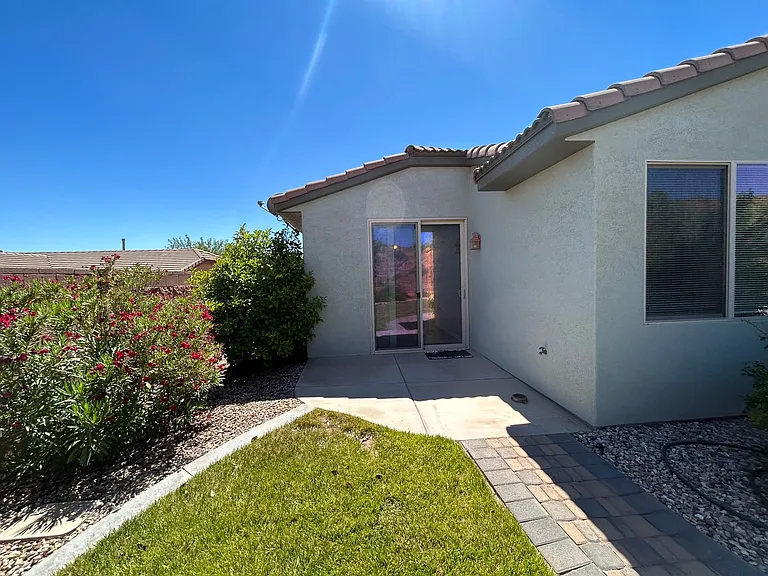 2094 N Red Mountain Rd — Photo 31
