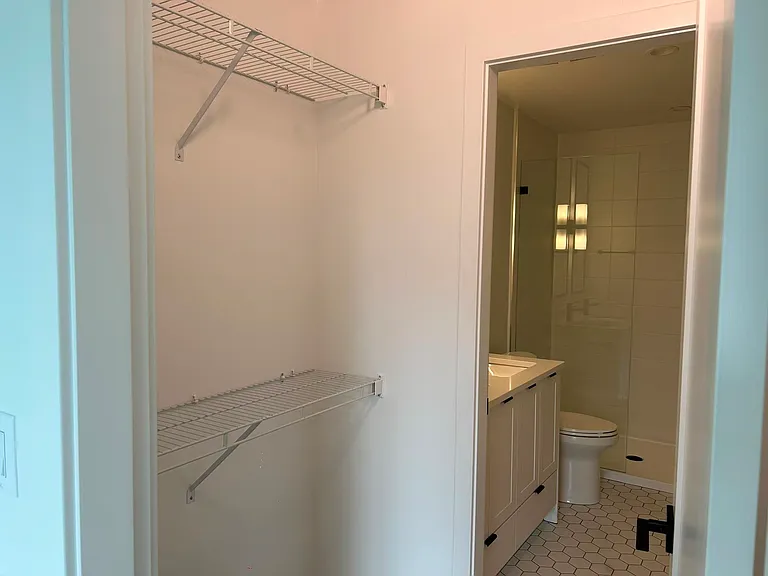 2425 116th St #113 — Photo 18