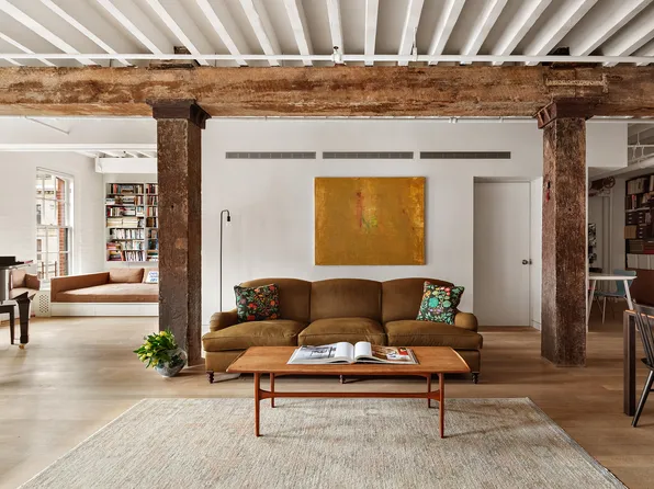 467 Greenwich Street image 1 of 16