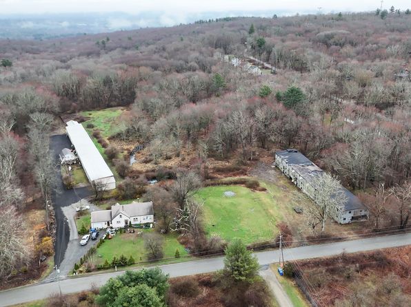 106A Tripp Hollow Rd, Brooklyn, CT 06234