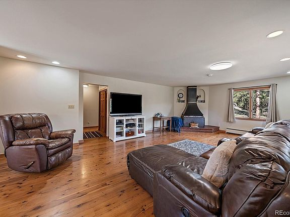 4th image of 34 Normandy Road