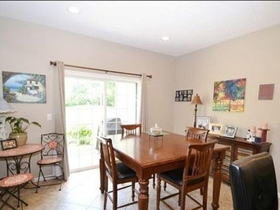 3rd image of 13925 52nd Ave N APT 1104