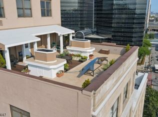 111 Mulberry St APT 10A, Newark, NJ