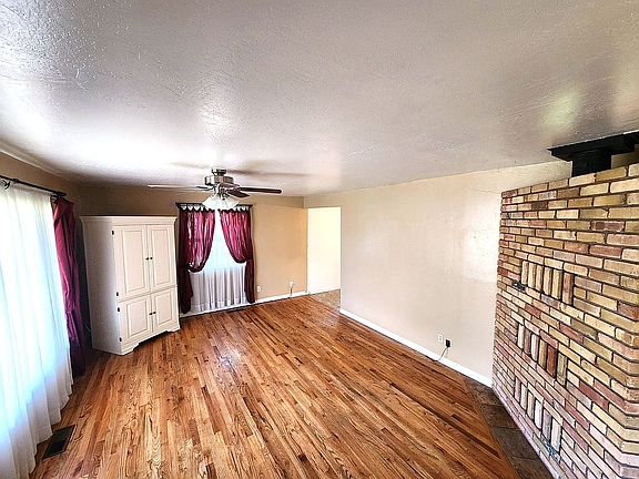 Entrance Living Room View