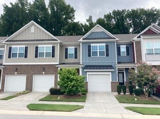 645 Briarcliff St, Apex, NC 27502