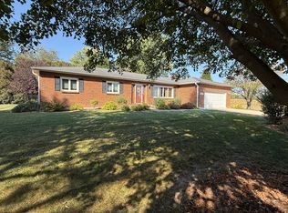 5514 S Forester Dr, Rochelle, IL 61068