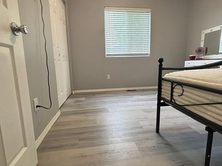 7 Darlene Rd — Photo 11